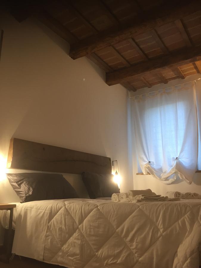 Tabano Ristorante-Casolare Bed and Breakfast Jesi Eksteriør billede